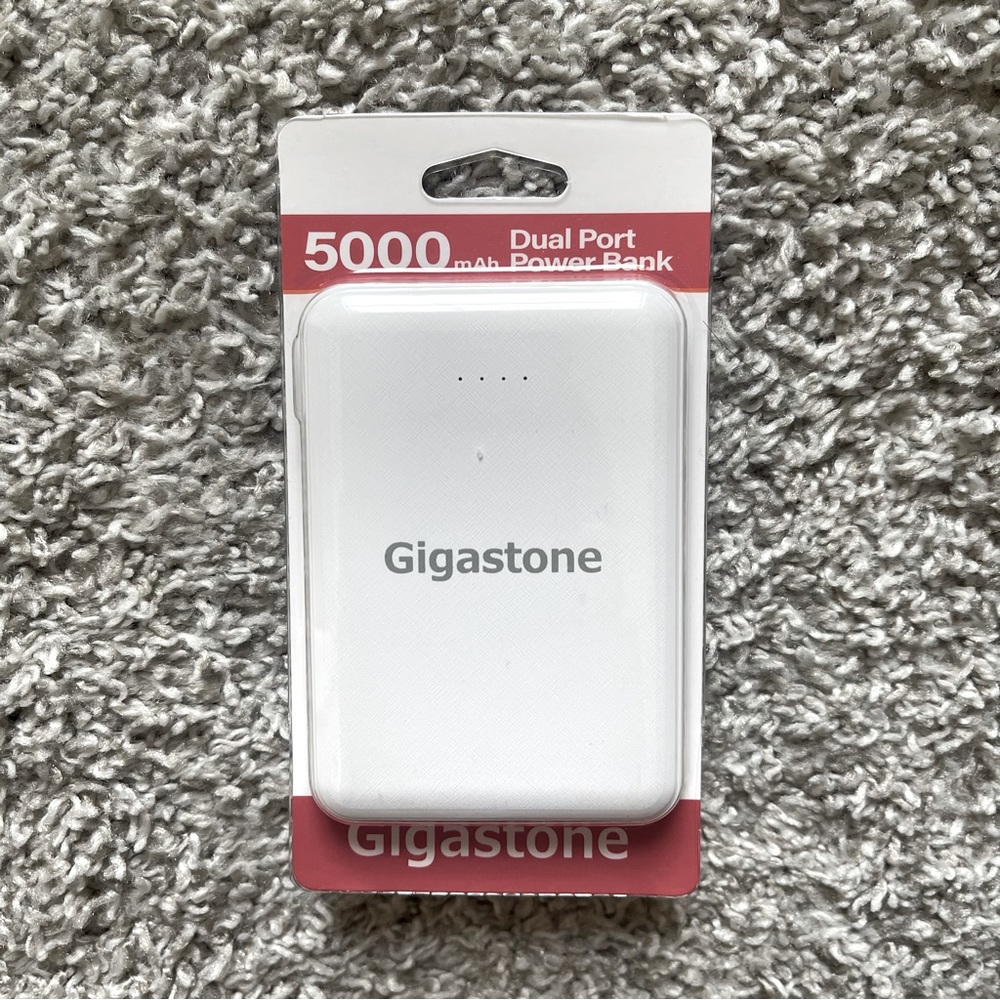 Gigastone 5000 mAh Dual Port Power Bank